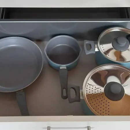 Kleine Hummel アパート ゾルタウ