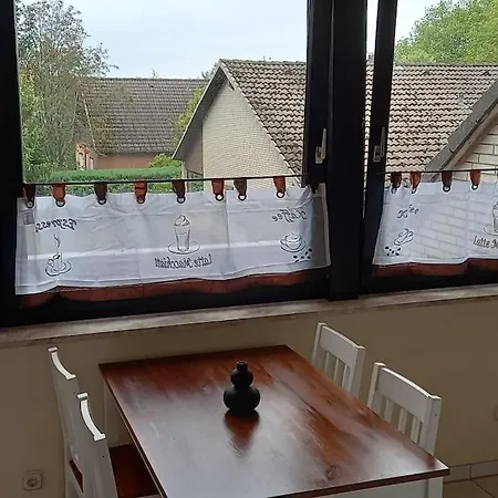 Kleine Hummel * ゾルタウ